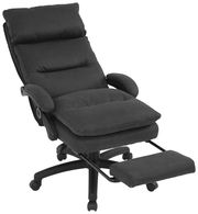 Schwarzer Chefsessel mit verstellbarer Rückenlehne und ausziehbarer Fußstütze, seitliche Perspektive