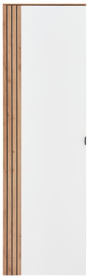 Vooraanzicht van een hangkast met witte deur en houten bekleding aan de linkerkant.