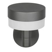 Moderne LED-Außenwandleuchte in zylindrischer Form, seitliche Perspektive