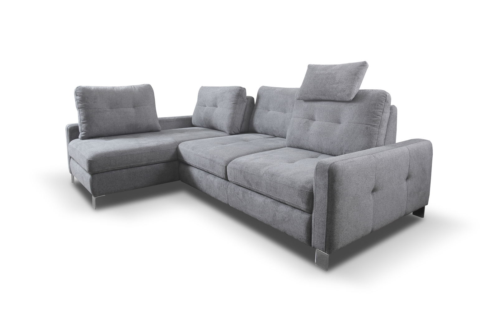 StepOne Ecksofa ALBA Graues Ecksofa mit verstellbaren Kopfstützen, Ansicht von schräg vorne.