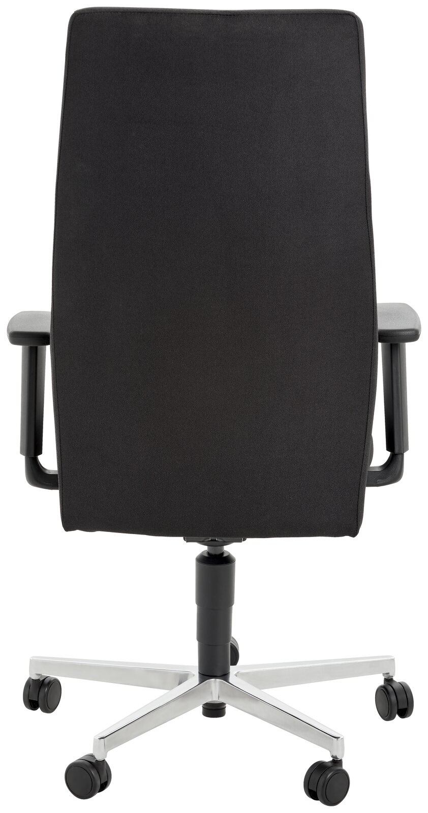 Rückansicht eines schwarzen Chefsessels mit hoher Rückenlehne und verstellbaren Armlehnen auf einem stabilen, verchromten Fußkreuz mit Rollen.