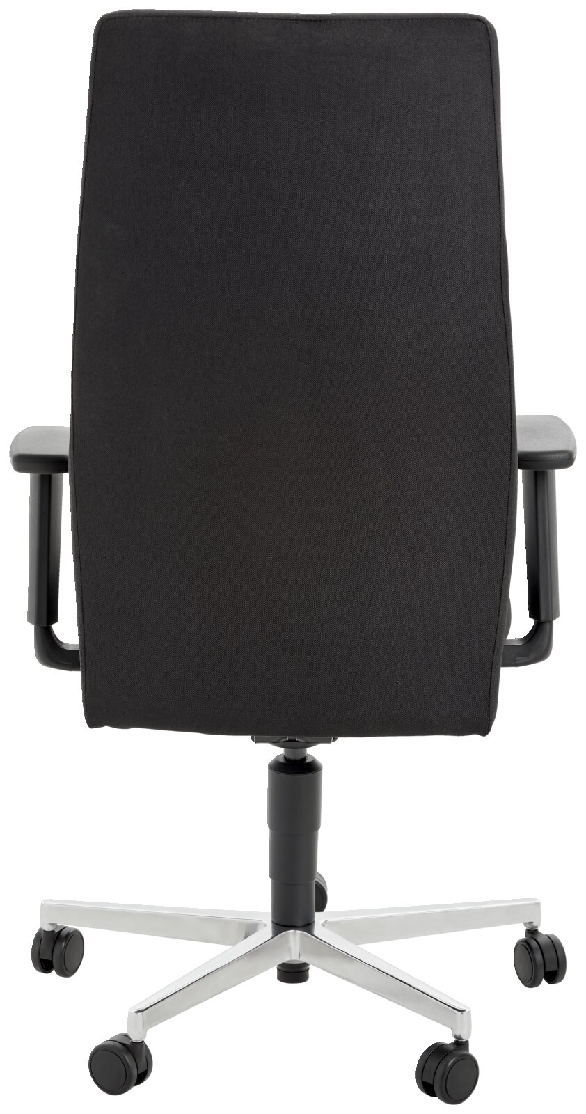 Rückansicht eines schwarzen Chefsessels mit hoher Rückenlehne und verstellbaren Armlehnen auf einem stabilen, verchromten Fußkreuz mit Rollen.