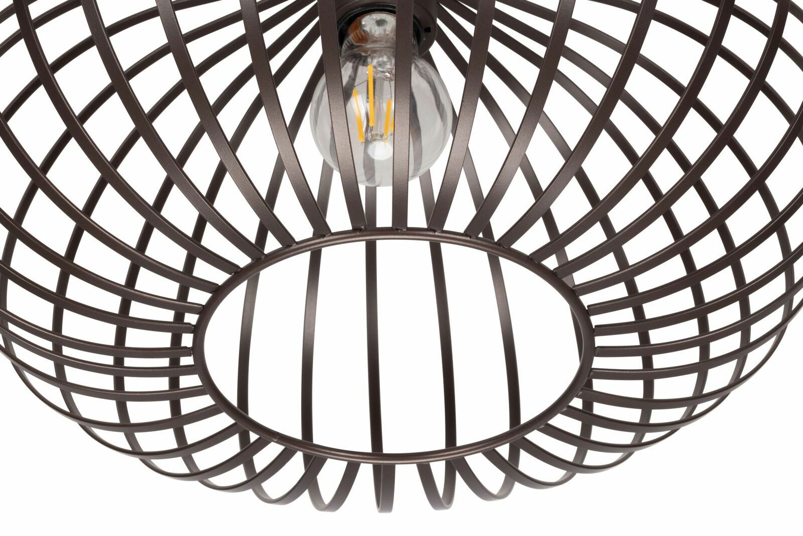 Nahaufnahme einer modernen Deckenleuchte mit einem offenen, runden Metallgitterdesign, von unten betrachtet.