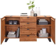 Holz-Sideboard mit offenen Türen und Schubladen, dekoriert mit Pflanzen und Vasen, frontale Ansicht