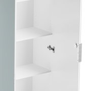 Offener Aktenschrank mit mehreren Regalböden, seitliche Perspektive