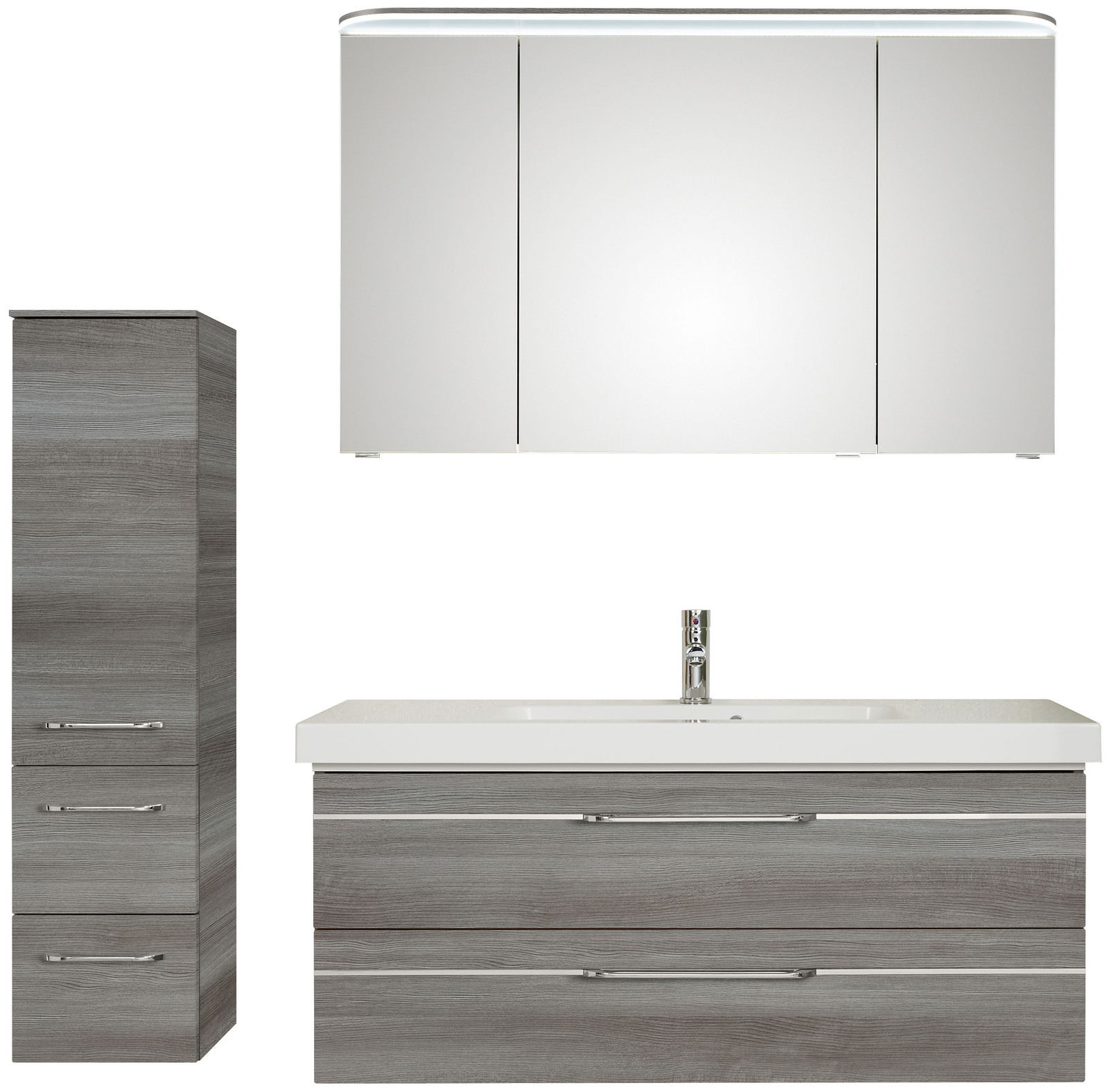 Moderner Badblock mit Spiegelschrank, Waschbeckenunterschrank und hohem Seitenschrank in Holzoptik, Frontalansicht.