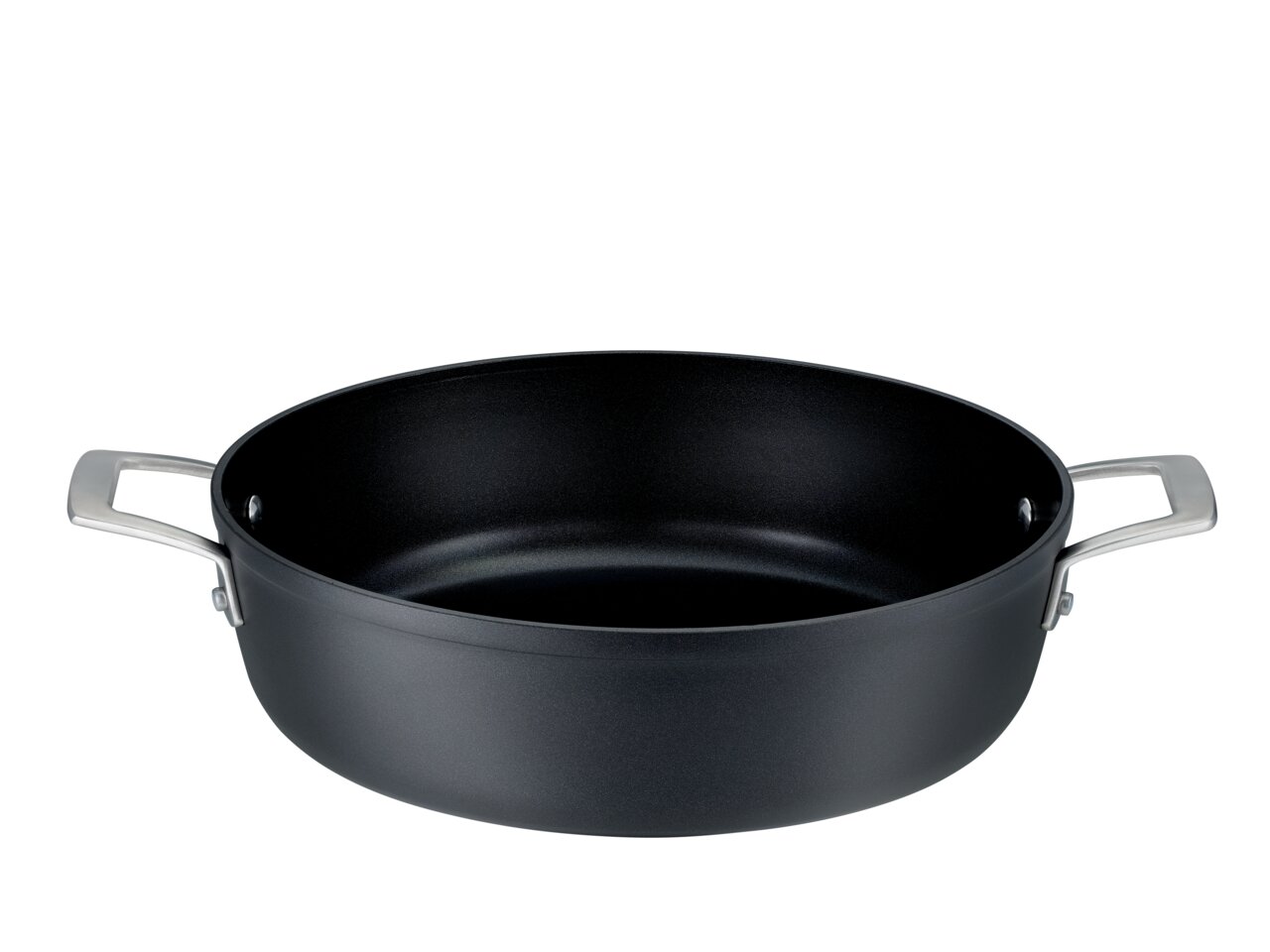 Schwarze Servierpfanne Raise mit einem Durchmesser von 28 cm, seitliche Perspektive, mit zwei silbernen Griffen.