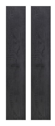 Zwei schwarze, vertikale Frontplatten mit Holzmaserung und horizontalem Griff, Vorderansicht.