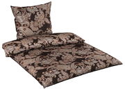 Bettwäsche-Set mit elegantem Paisley-Muster in Braun- und Beigetönen, bestehend aus einem Kissenbezug und einem Bettdeckenbezug, aus der Vogelperspektive.