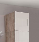 Hochschrankaufsatz in Holzoptik mit weißer Hochglanzfront, seitliche Perspektive