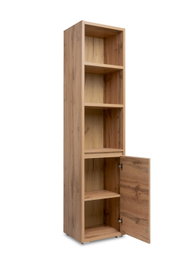 Holzregal mit vier offenen Fächern und einer unteren Tür, Perspektive von schräg vorne