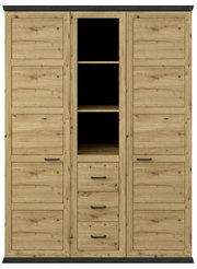 Frontale Ansicht eines dreitürigen Drehtürenschranks aus Holz mit mittigem Regal und Schubladen.
