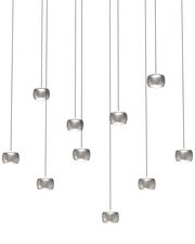 Mehrere LED-Pendelleuchten in einer modernen Anordnung, von unten betrachtet.