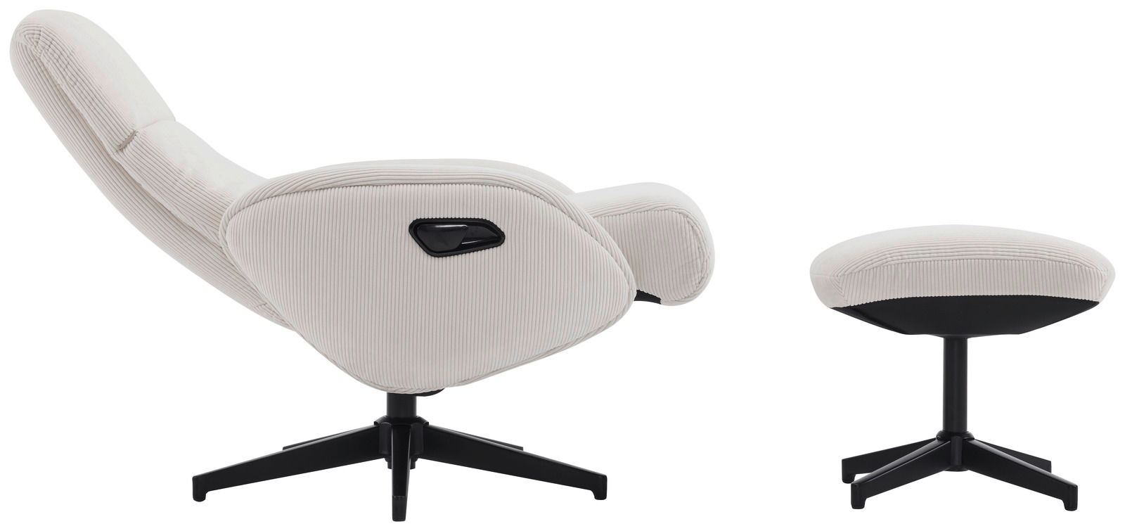 XORA Relaxsessel mit Hocker MAYA Seitliche Ansicht eines cremefarbenen Relaxsessels mit Hocker, beide mit schwarzem Drehfuß.