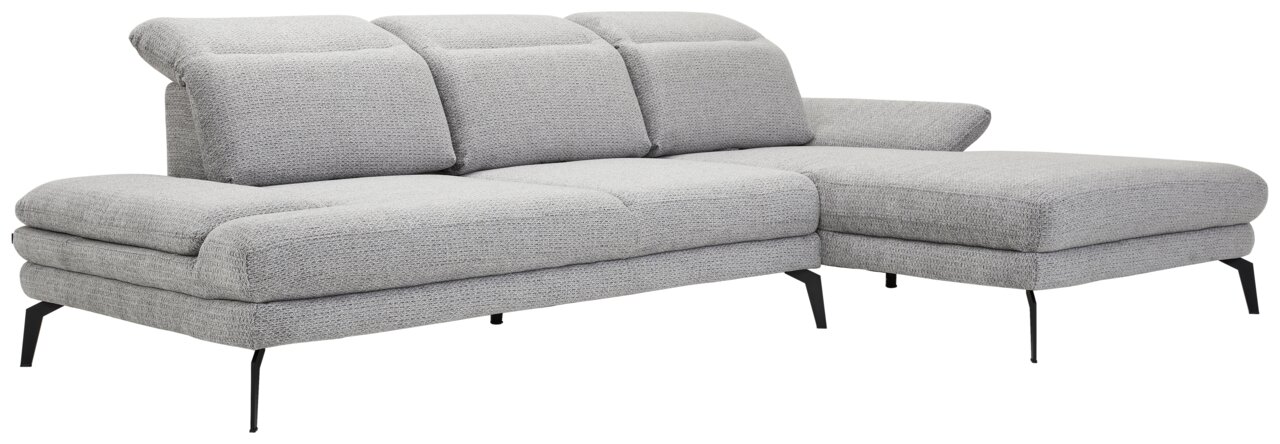 Graue Longchairkombination mit drei Sitzplätzen und einer Chaiselongue auf der rechten Seite, seitliche Perspektive.