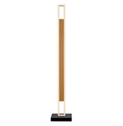 Vooraanzicht van een slanke moderne vloerlamp met warm verlicht rechthoekig frame, houten middenpaneel en zwarte voet