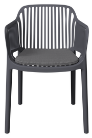 Moderner grauer Stapelsessel mit Armlehnen und gepolstertem Sitzkissen, Vorderansicht