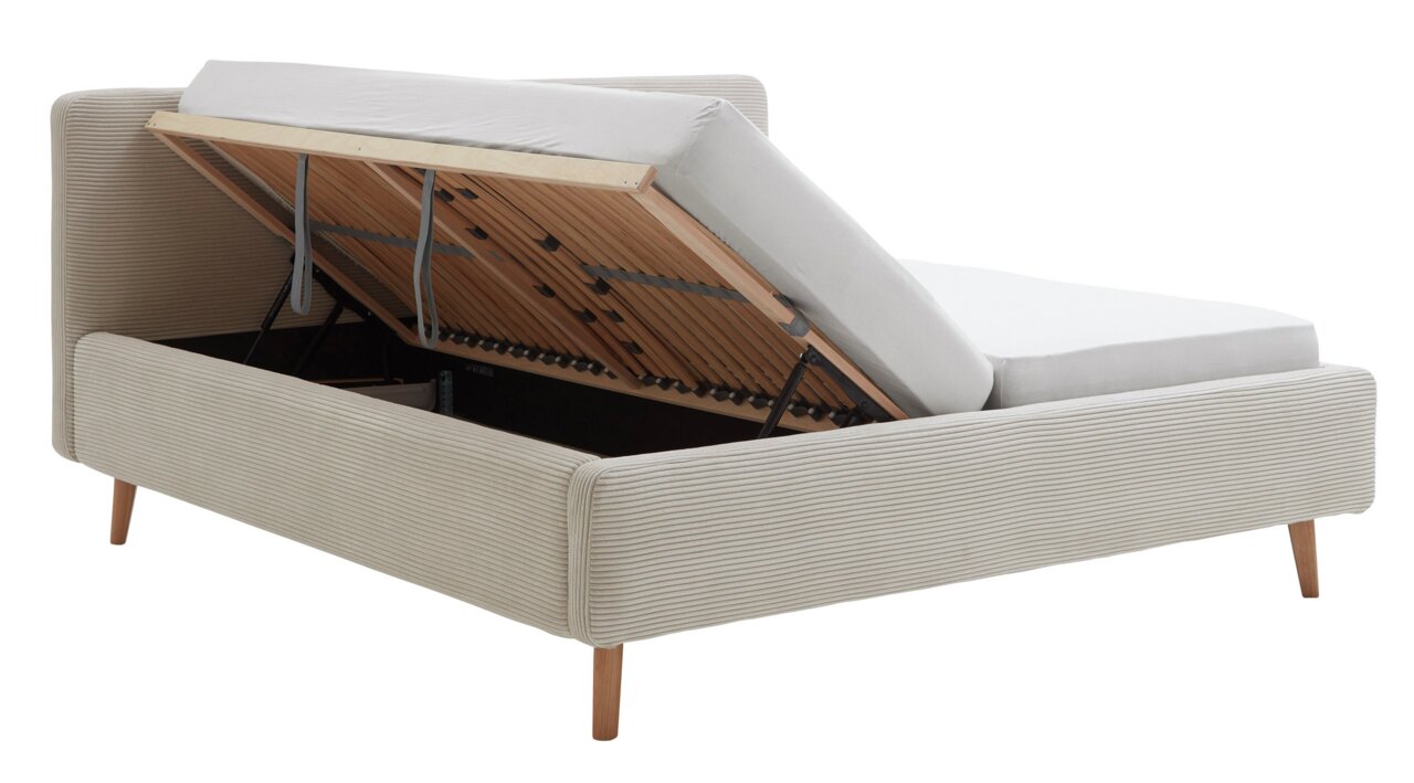 Polsterbettgestell mit hochgeklappter Matratze und sichtbarem Stauraum, seitliche Perspektive