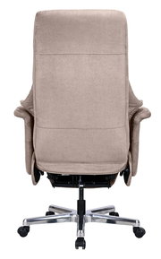 Rückansicht eines beigen Chefsessels mit verstellbarer Rückenlehne und stabiler Metallbasis auf Rollen.