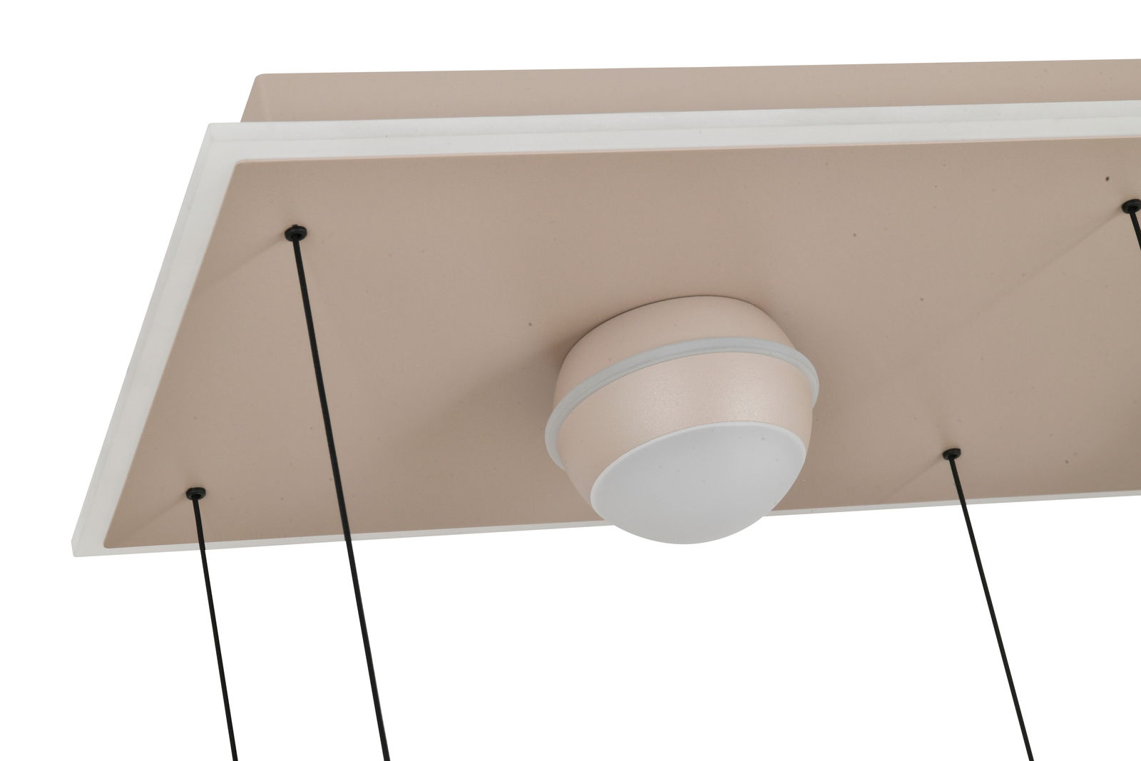 Nahaufnahme einer LED-Pendelleuchte von unten, mit einem modernen, minimalistischen Design und einer rechteckigen Platte.