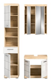 Badkombination aus Holz mit weißen Hochglanzfronten, bestehend aus einem Hochschrank, einem Spiegelschrank und einem Unterschrank. Frontalansicht.