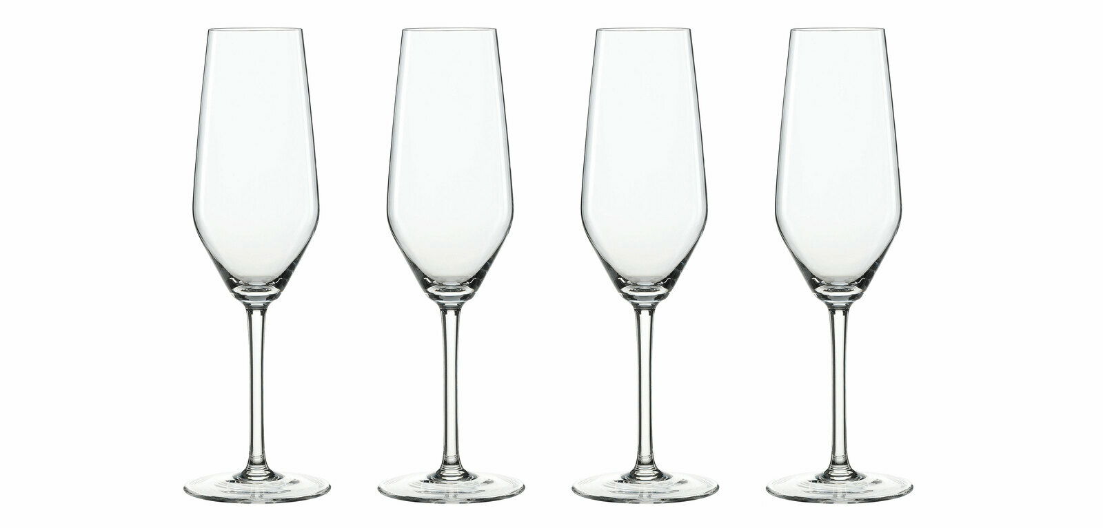 Vier elegante Champagnerkelche aus Glas, frontal fotografiert, auf weißem Hintergrund.