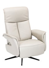 Beiger Relaxsessel Welnova 8035 SUPERIOR, Vorderansicht, mit gepolsterten Armlehnen und schwarzem Drehfuß.