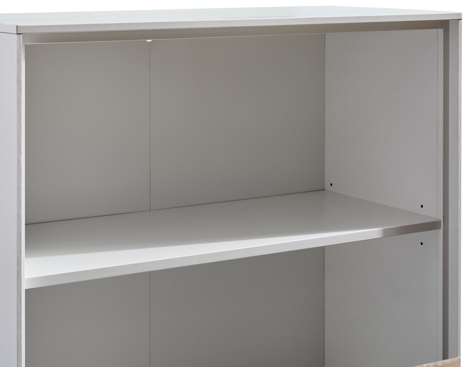 Weißes Aktenregal 3OH breit, frontal fotografiert, mit zwei offenen Fächern.