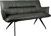 Dunkelgraues, gepolstertes 2-Sitzer-Sofa mit Armlehnen, gesteppter Rückenlehne und schwarzen Metallbeinen, freigestellt auf weißem Hintergrund, in schräger Vorderansicht von links.