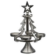 Silberner Teelichthalter in Form eines Tannenbaums mit Stern an der Spitze, frontal betrachtet.