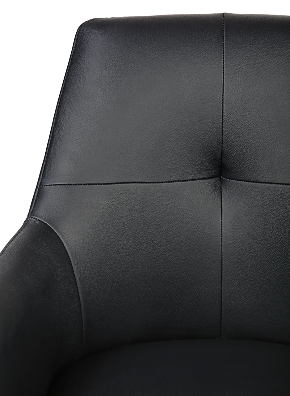 Novel Armlehnstuhl MEDUSA Nahaufnahme eines schwarzen Armlehnstuhls aus Leder, Vorderansicht