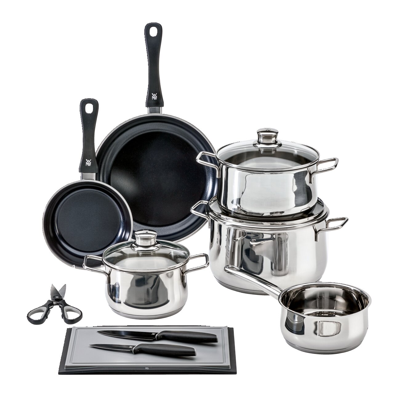 WMF Kochgeschirr-Set 10-tlg. Kochtopf-Starter-Set 10-tlg. aus Edelstahl mit Töpfen, Pfannen, Messern und Schere, frontal abgebildet.