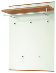 Garderobenpaneel der Serie LOVENO von VOSS in Frontalansicht, mit Holzablage und Kleiderstange, sowie mehreren Haken auf einer hellen Rückwand.