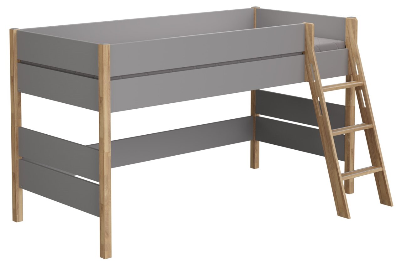Graues Spielbett mit Holzleiter, seitliche Perspektive