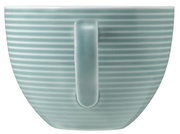 Seitenansicht einer gerippten, hellblauen Milchkaffeetasse mit Henkel