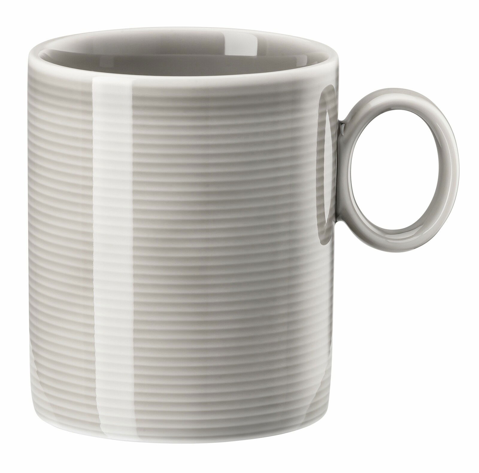 Grauer Becher mit Henkel, seitliche Perspektive