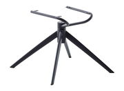 Schwarzes Stuhlgestell mit vier Beinen, seitliche Perspektive