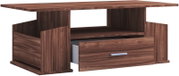 Walnussfarbener Couchtisch/TV-Lowboard aus Holzoptik mit offener Ablage und halb geöffneter Schublade mit Metallgriff, in schräger Vorderansicht vor weißem Hintergrund