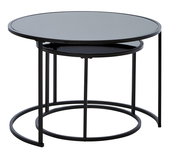 Modernes Couchtisch-Set aus zwei runden Tischen mit schwarzem Metallgestell, seitliche Perspektive.