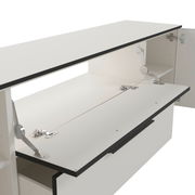 Weißes TV-Lowboard mit geöffneter Klappe und sichtbaren Scharnieren, seitliche Perspektive