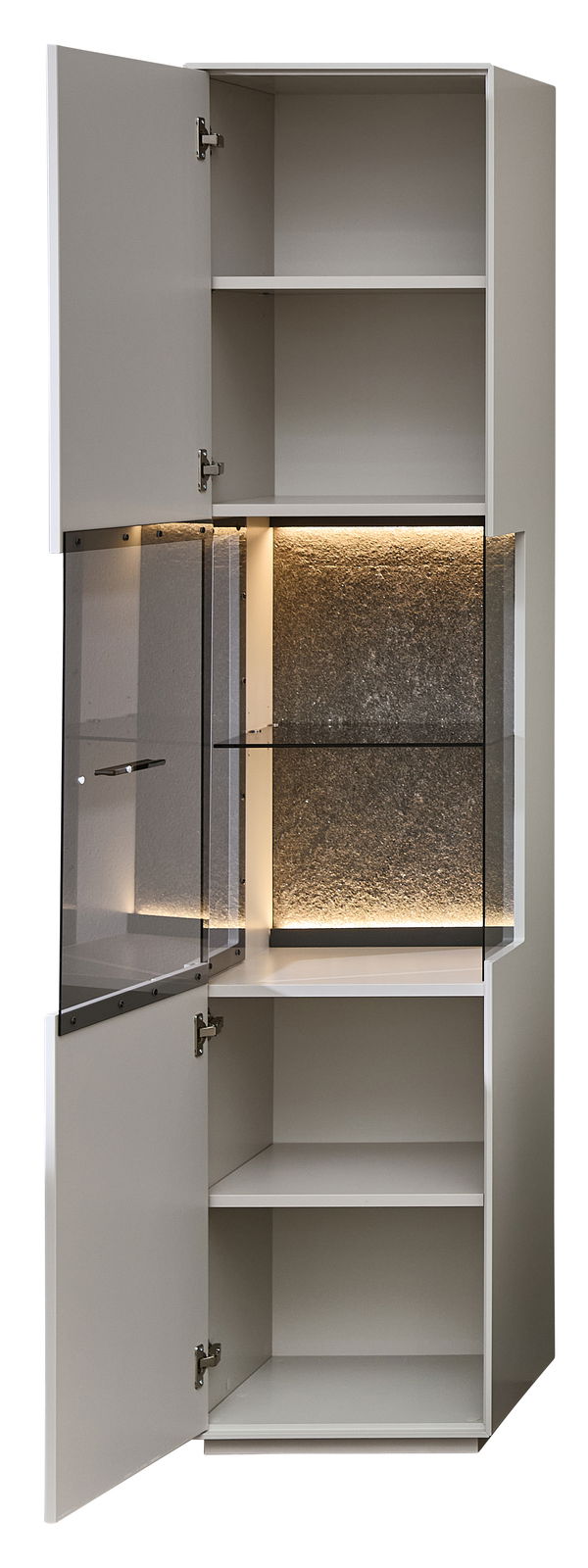 Vitrine mit mehreren Fächern und Glastür, beleuchtet von innen, Perspektive von vorne