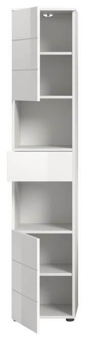 Hochschrank in weiß mit drei offenen Türen und einem Schubfach, frontal betrachtet.