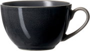 Schwarze Kaffeeobertasse mit Henkel, seitliche Perspektive