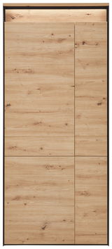 Frontansicht eines XL-Garderobenschranks mit Holzoptik und klaren Linien.