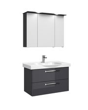 Moderner Badblock mit Spiegelschrank und Waschbecken, Frontansicht