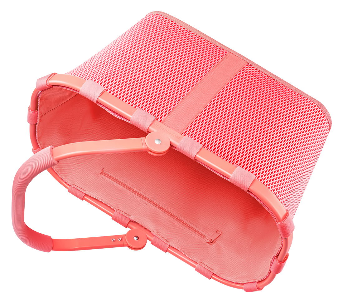 Rote Einkaufstasche aus Netzmaterial mit stabilem Griff, von oben betrachtet.