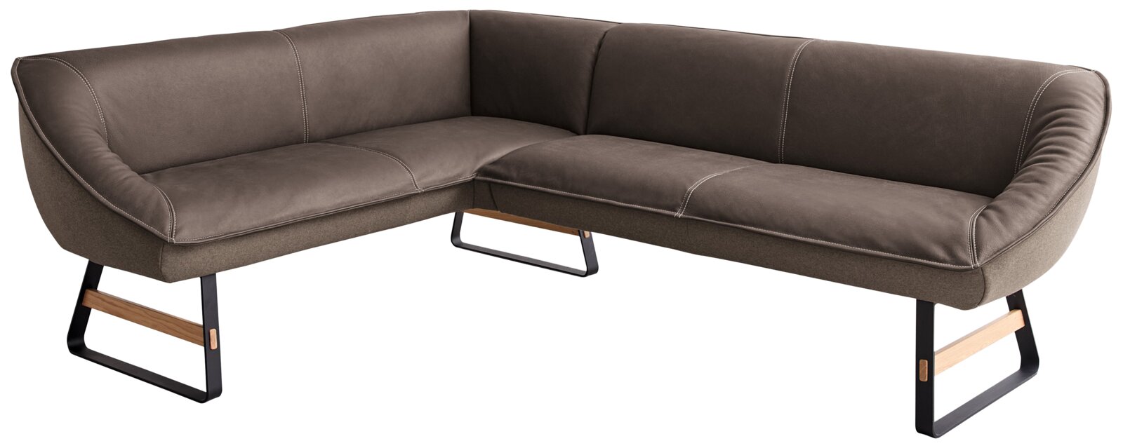 Koinor Eckbank SOFTY Eckbank Koinor SOFTY in braunem Leder, moderne L-Form mit Metall- und Holzelementen, seitliche Perspektive