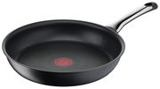 Bratpfanne Excellence 32cm aus der Vogelperspektive mit schwarzer Antihaftbeschichtung und ergonomischem Griff.