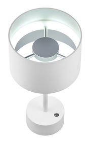 Moderne weiße Akku-Tischleuchte LOOP von oben betrachtet, mit rundem Lampenschirm und schlichter Basis.