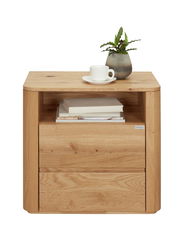 Nachtkonsole aus Holz mit zwei Schubladen, darauf eine Tasse und eine Pflanze, frontale Ansicht